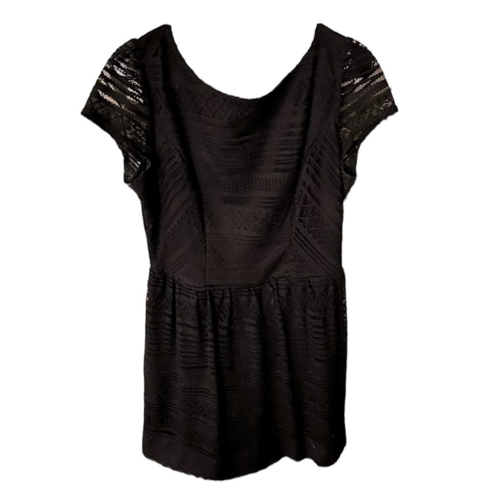 🌻5 for $25🌻 Three Pink Hearts Black Lace Dress